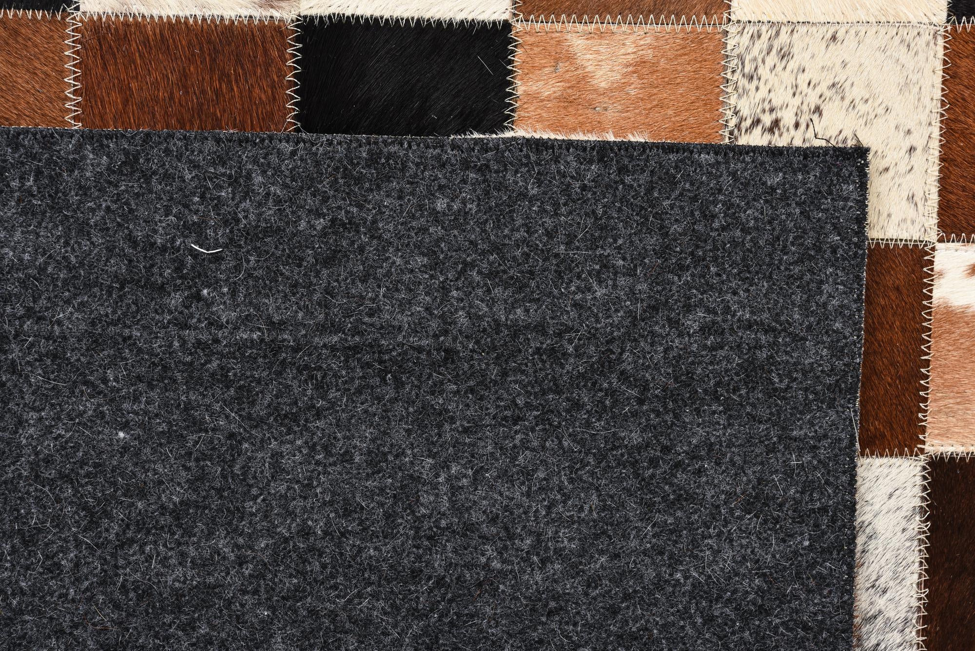5' x 8' Cowhide Rug