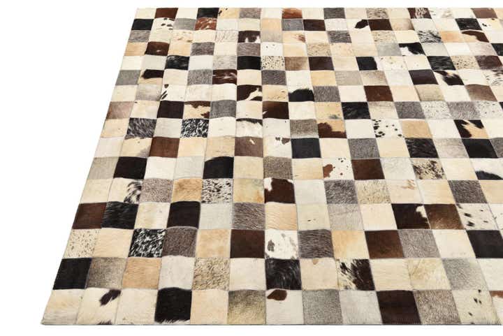 5' 4 x 7' 7 Cowhide Rug