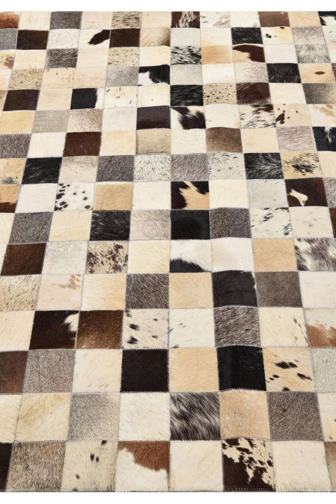 5' 4 x 7' 7 Cowhide Rug