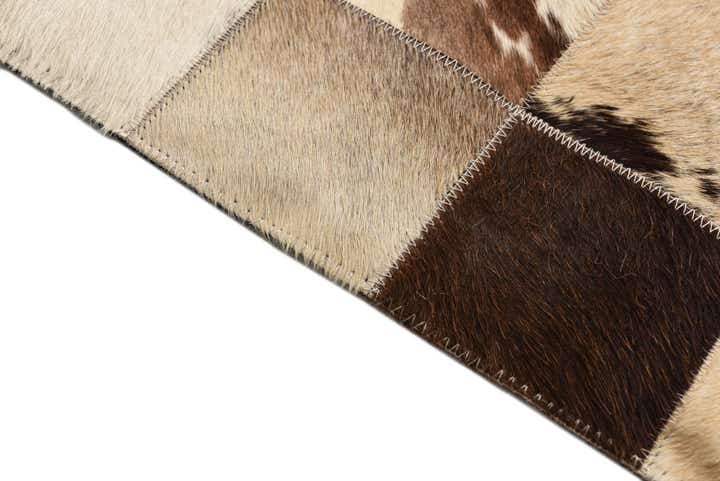 5' 4 x 7' 7 Cowhide Rug