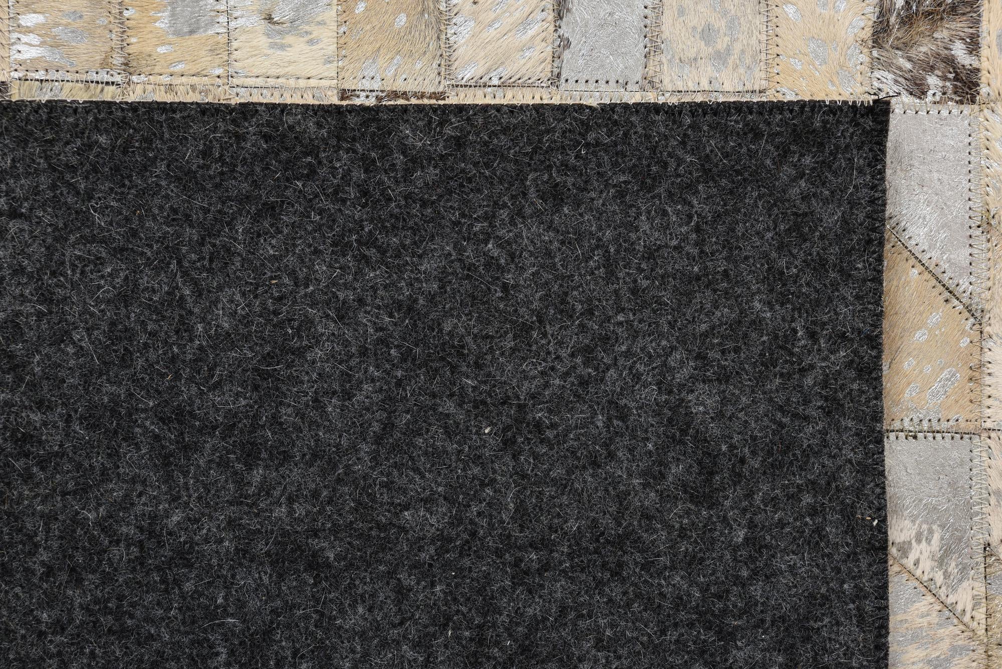 5' 4 x 7' 6 Cowhide Rug