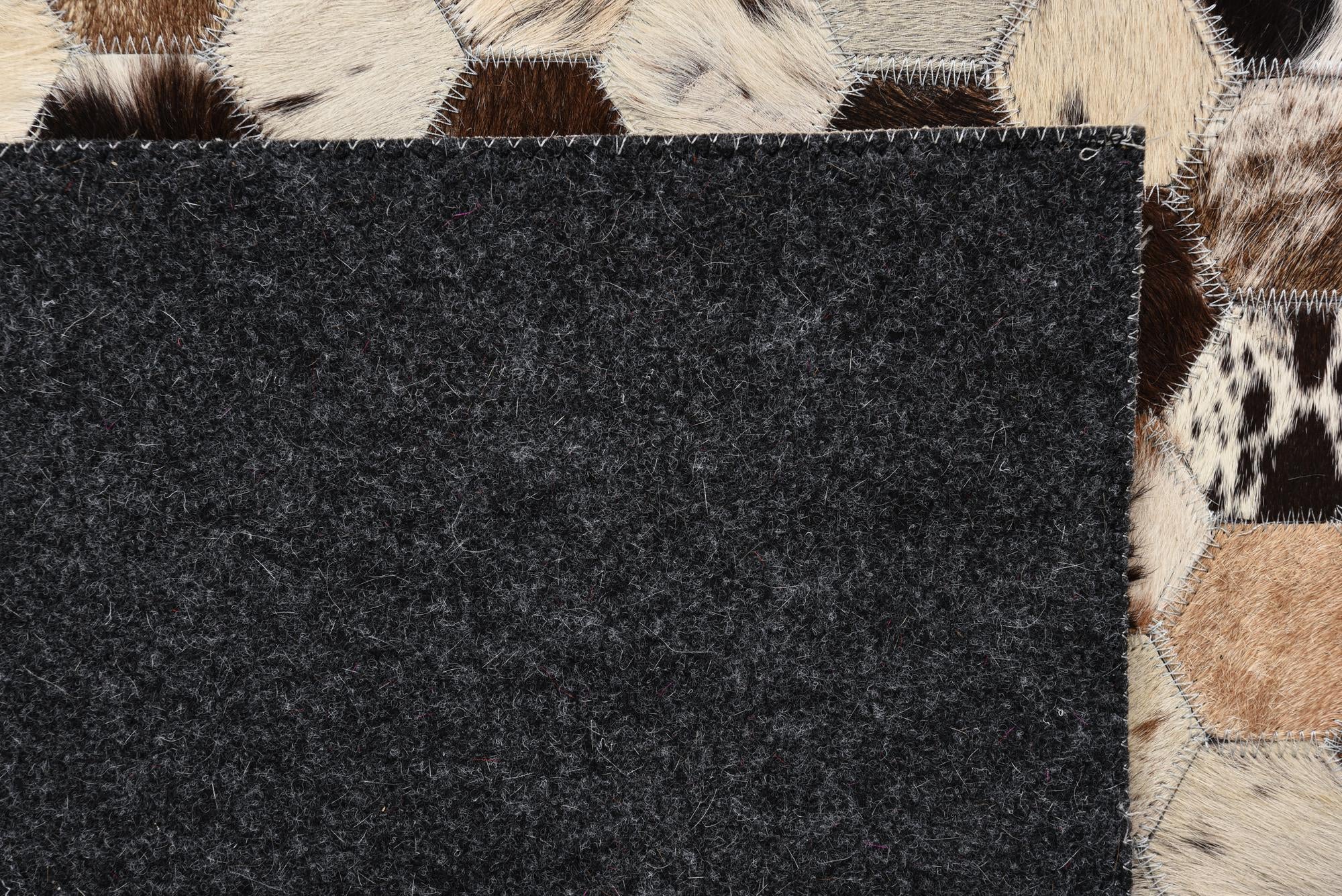5' 1 x 8' Cowhide Rug