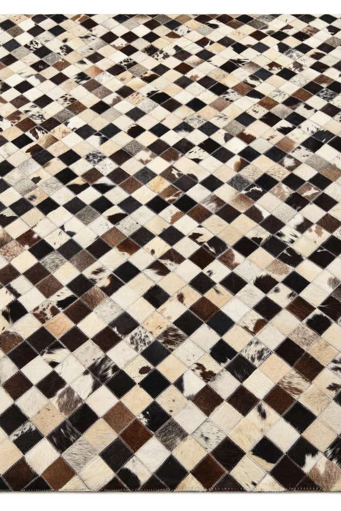 5' 5 x 7' 7 Cowhide Rug