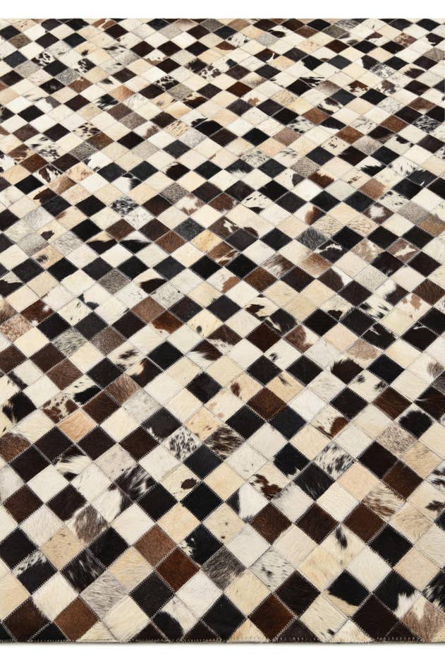 Detail image of 5' 5 x 7' 7 Cowhide Rug