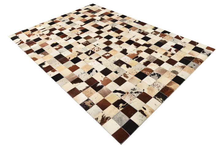 5' 4 x 7' 8 Cowhide Rug
