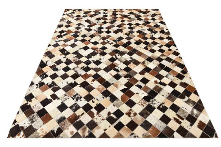 5' 5 x 7' 6 Cowhide Rug