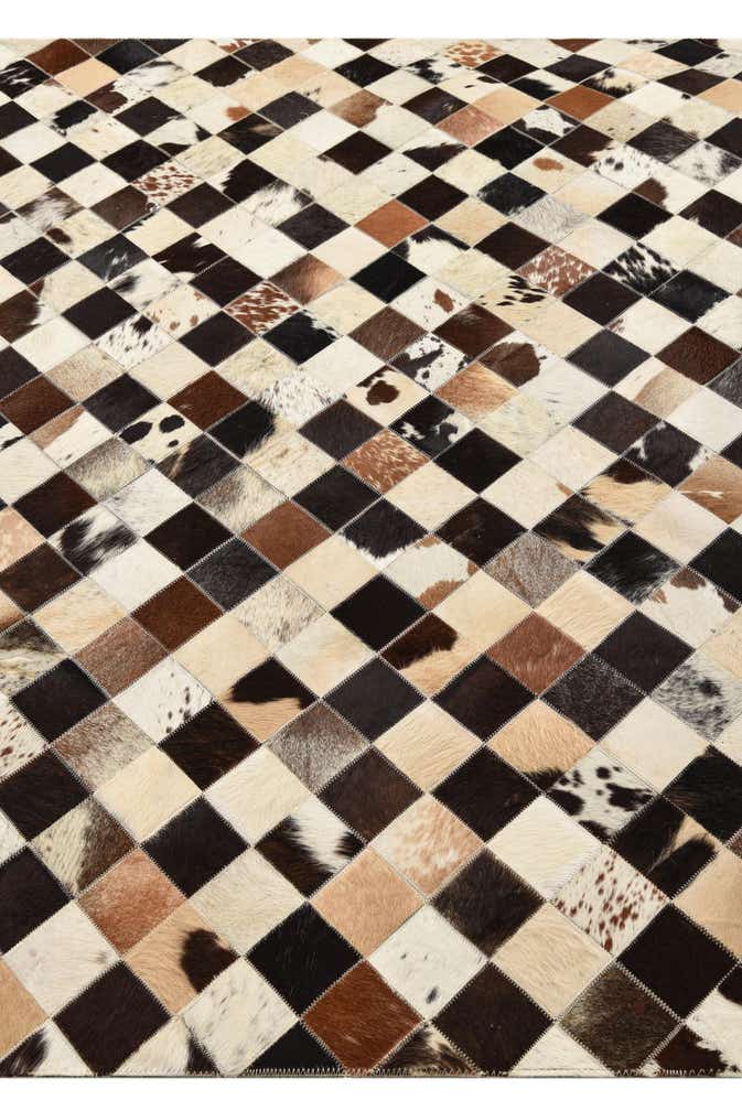 5' 5 x 7' 6 Cowhide Rug