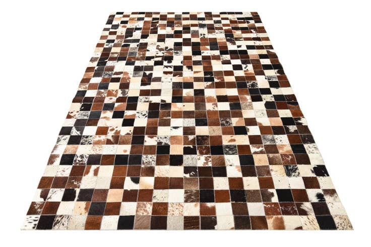 Detail image of 5' x 7' 10 Cowhide Rug