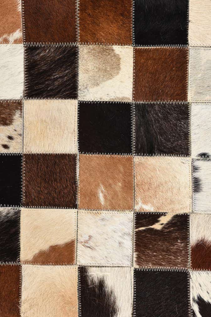 5' x 7' 10 Cowhide Rug