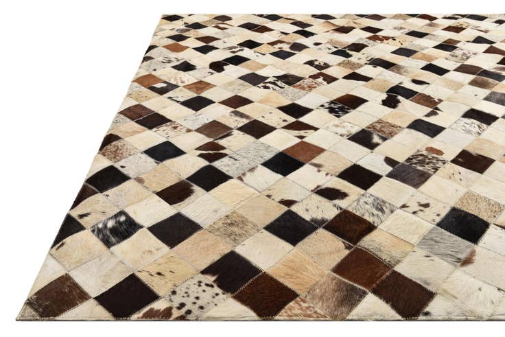 Detail image of 5' 5 x 7' 6 Cowhide Rug