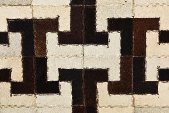5' 1 x 6' 10 Cowhide Rug