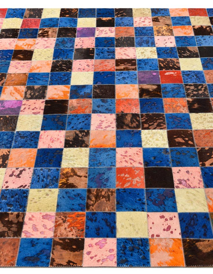 Detail image of 5' 3 x 7' 5 Cowhide Rug