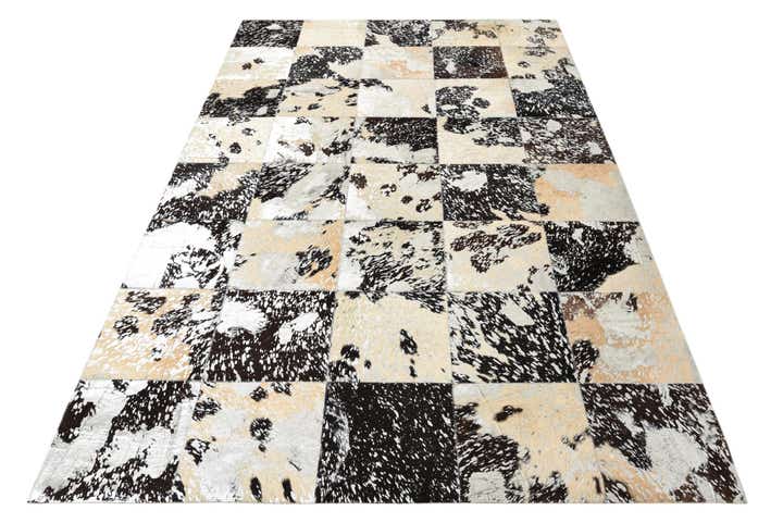 5' x 8' Cowhide Rug