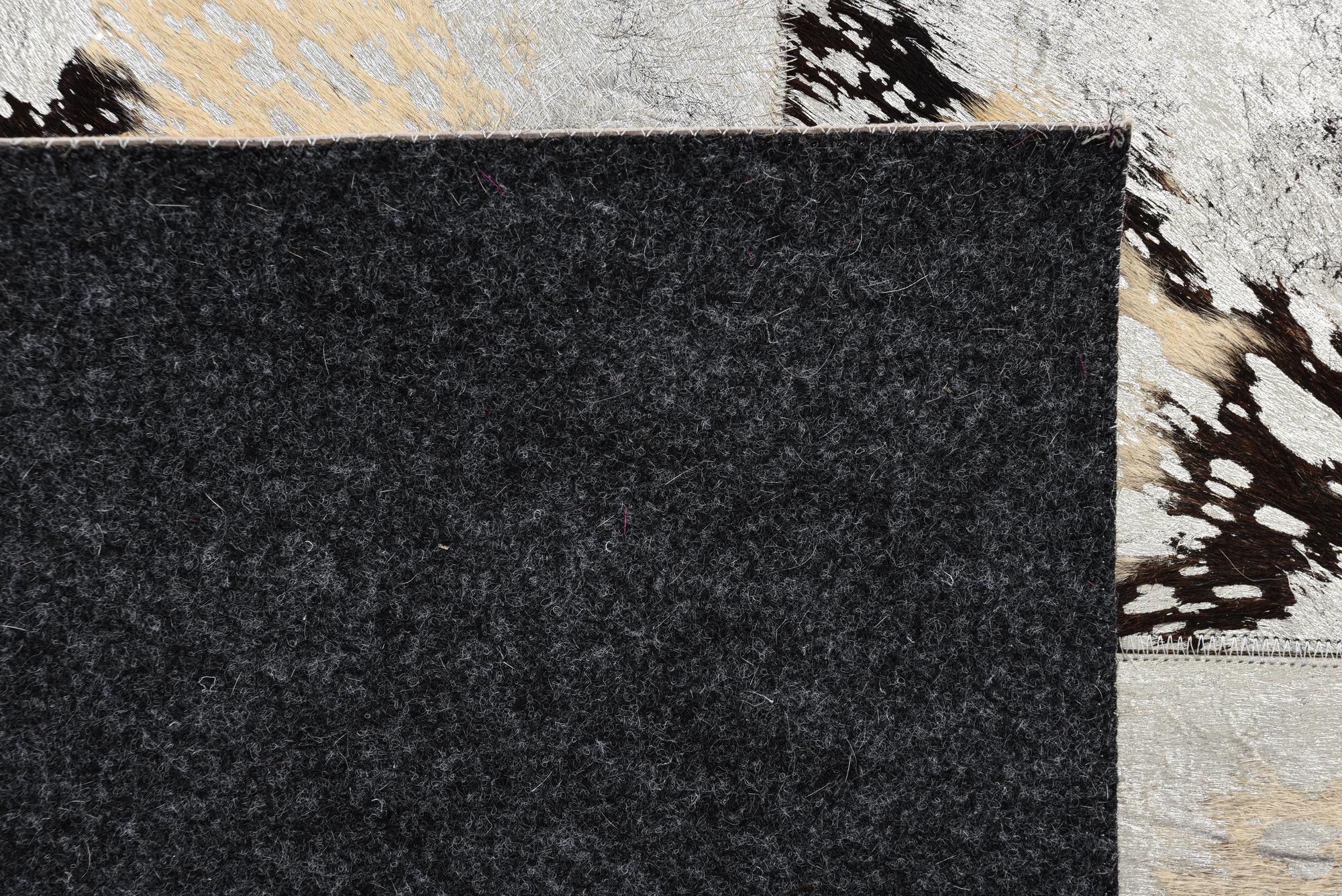 5' x 8' Cowhide Rug