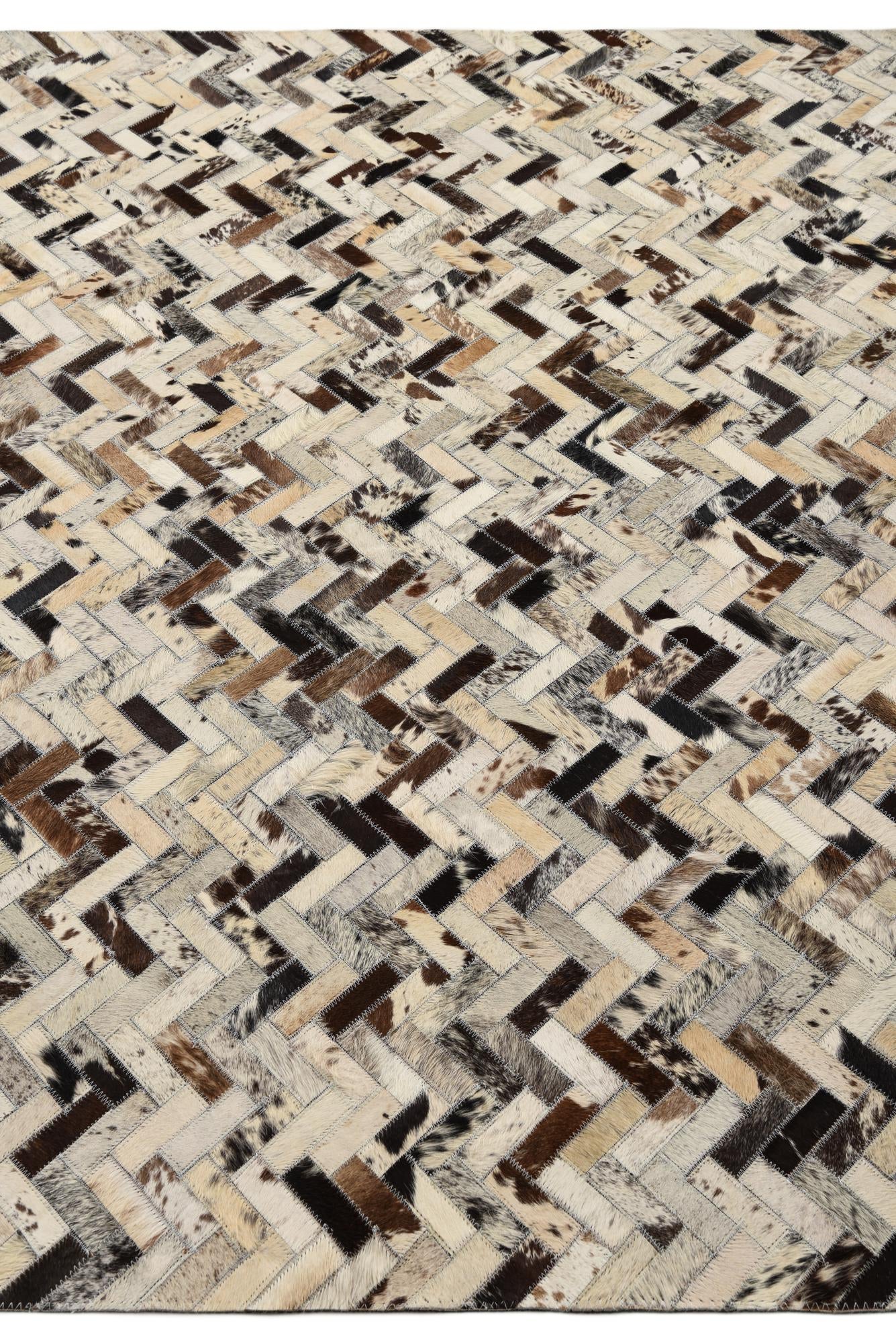 5' 2 x 8' Cowhide Rug
