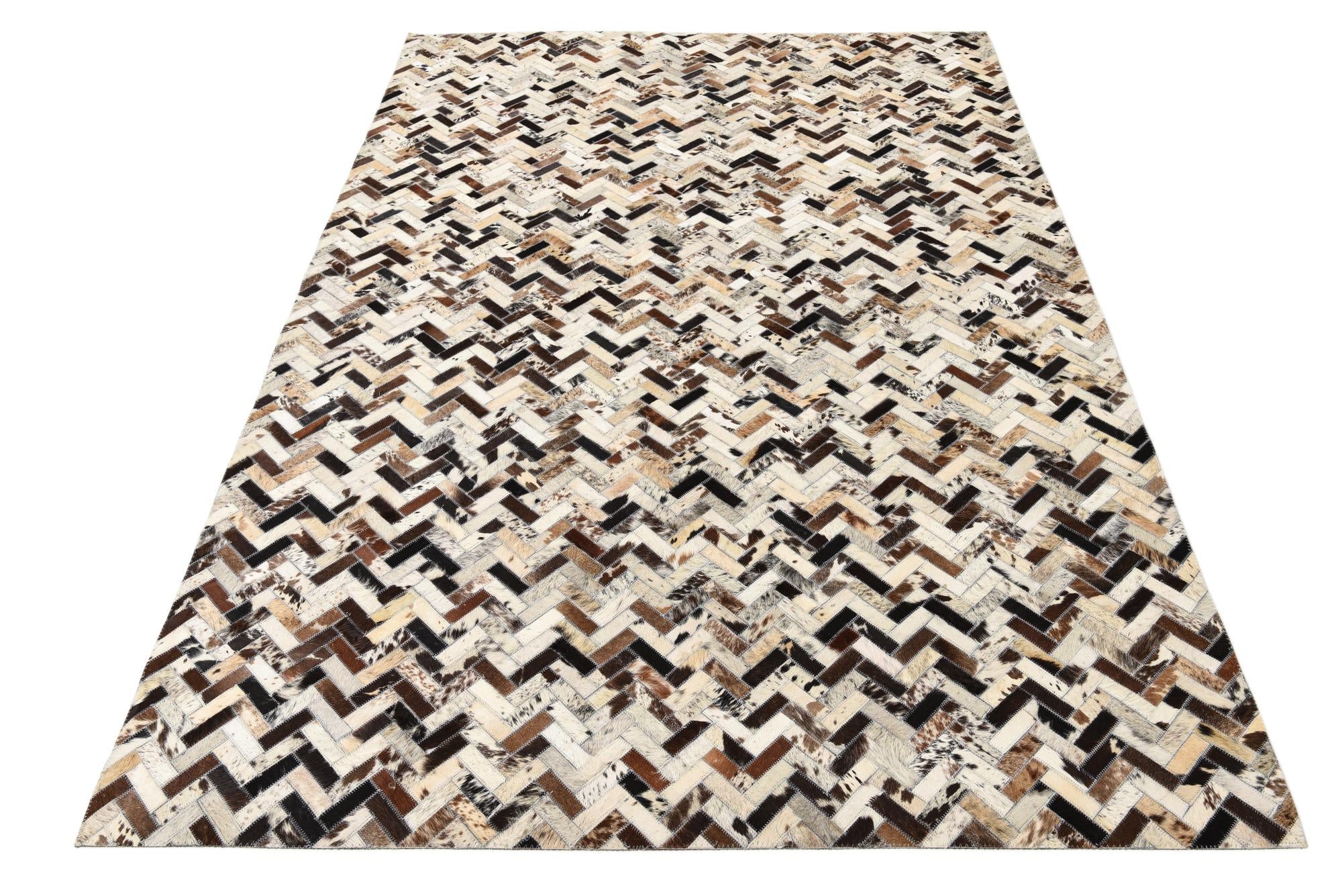 5' x 7' 6 Cowhide Rug