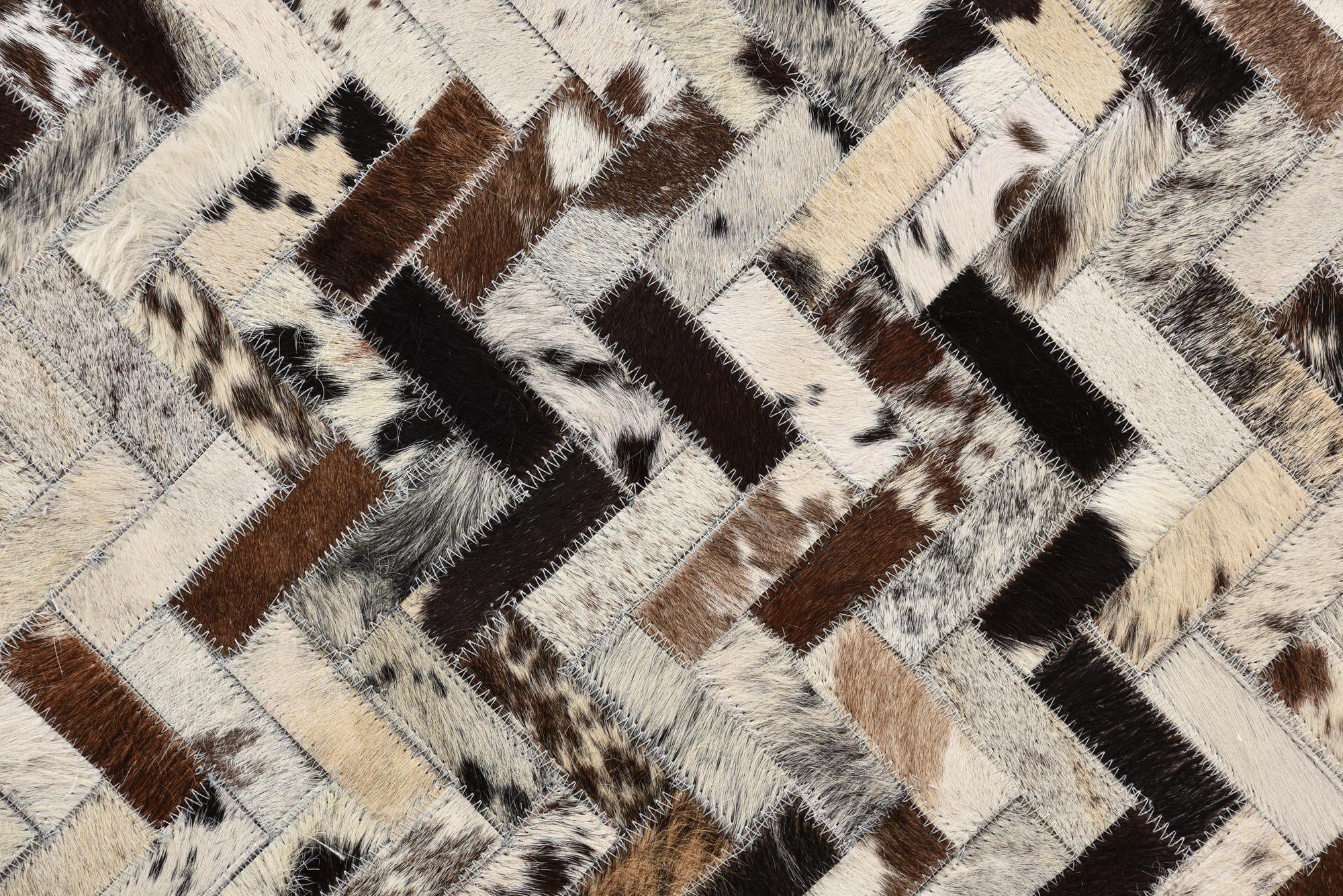 5' x 7' 6 Cowhide Rug