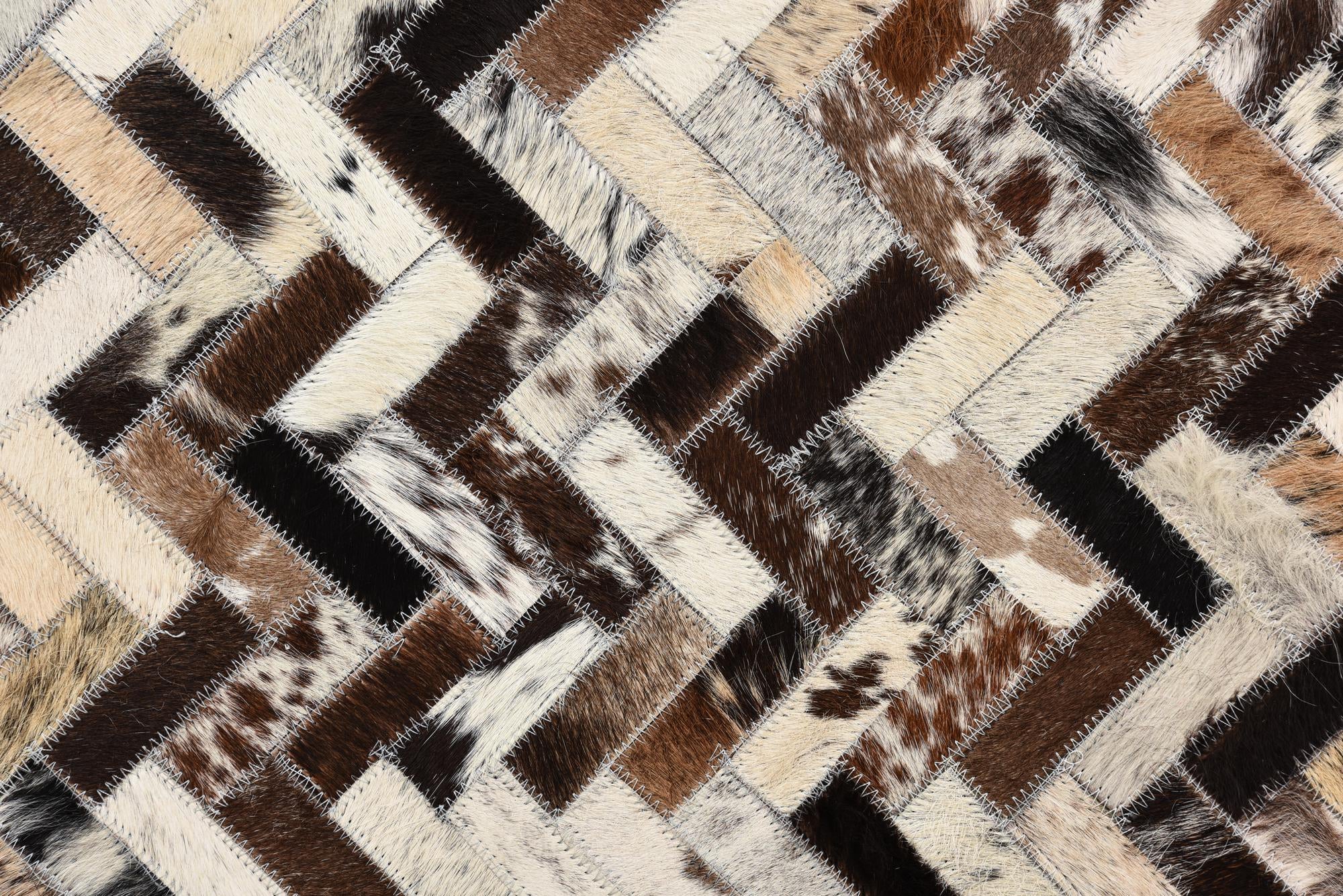 5' x 7' 6 Cowhide Rug