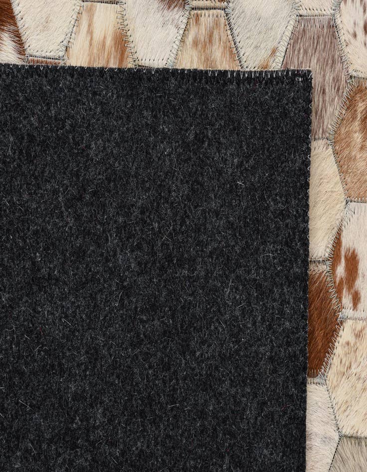 Detail image of 5' x 7' 10 Cowhide Rug