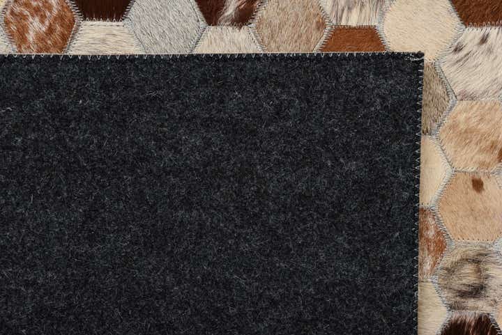 5' 1 x 8' Cowhide Rug
