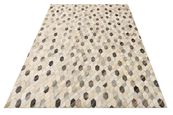 Detail image of 5' x 7' 6 Cowhide Rug