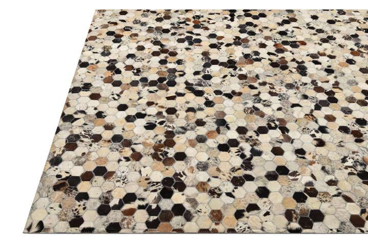 5' 2 x 8' 2 Cowhide Rug