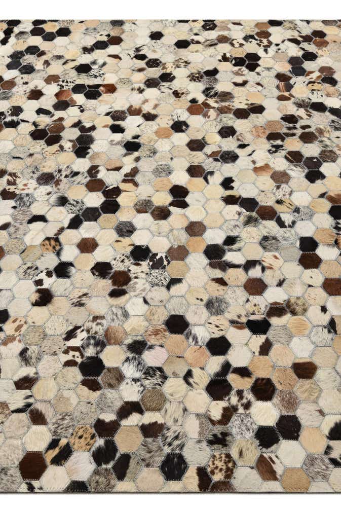 5' 2 x 8' 2 Cowhide Rug