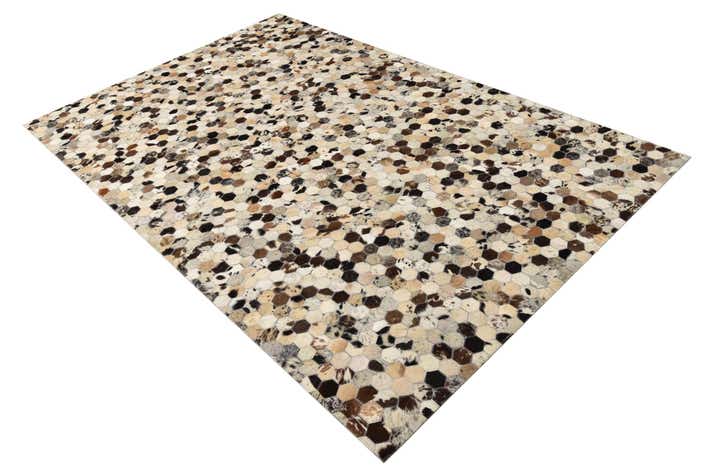 5' 1 x 8' Cowhide Rug