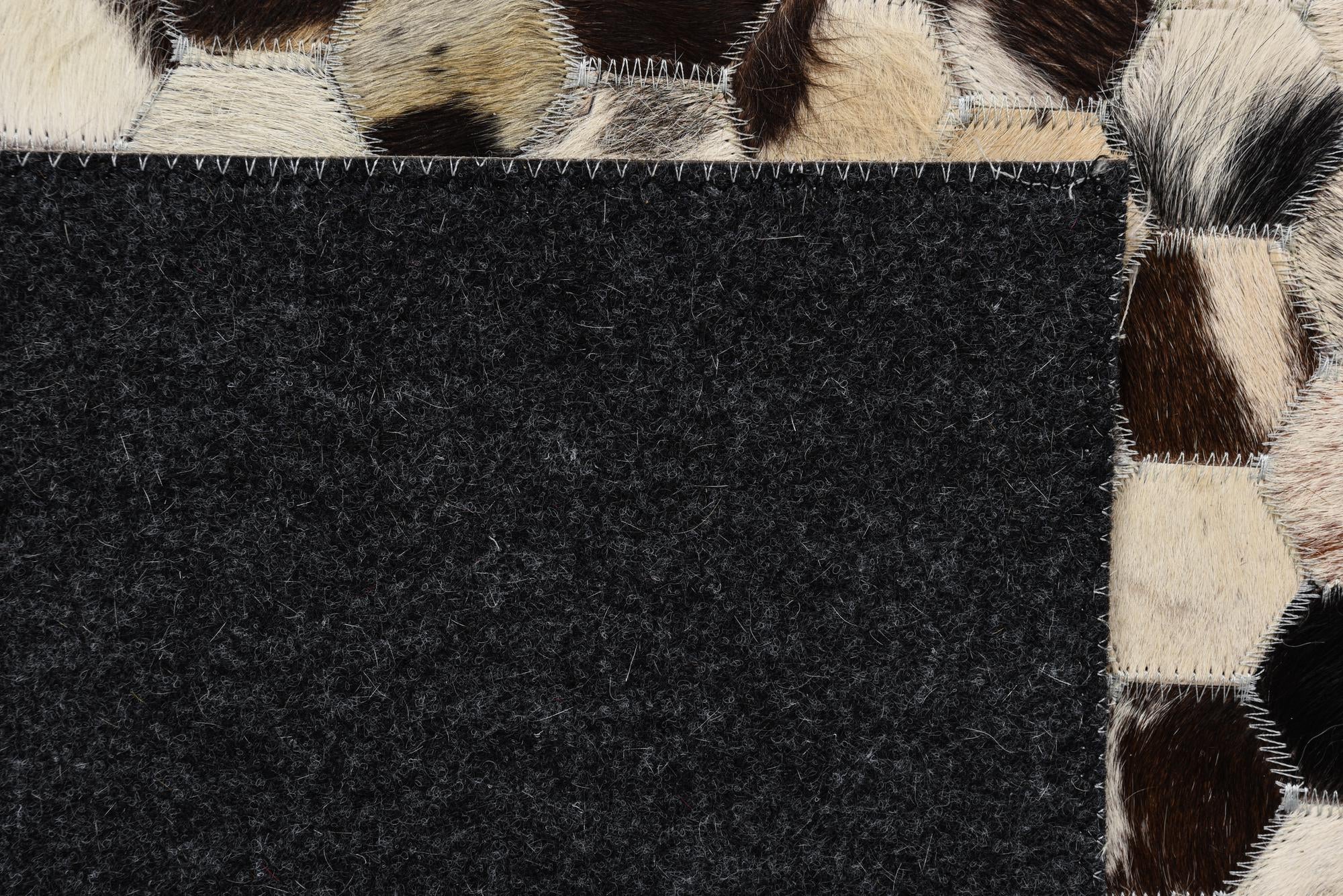 5' 1 x 8' Cowhide Rug