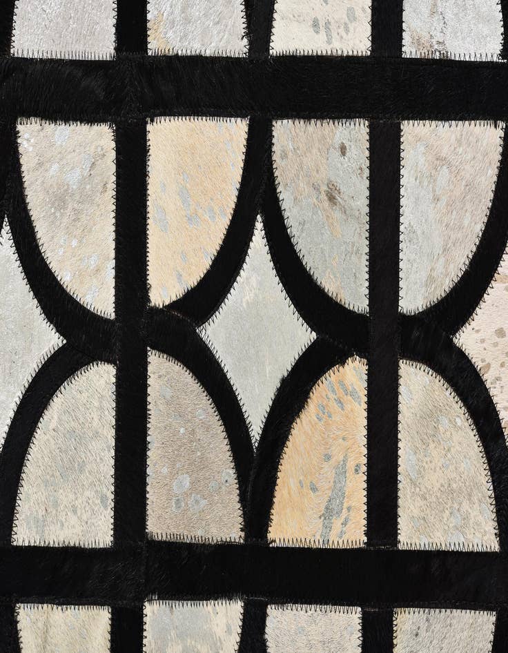 Detail image of 5' 3 x 7' 7 Cowhide Rug