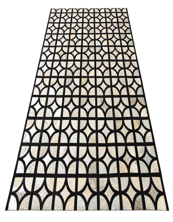 Detail image of 5' 3 x 7' 8 Cowhide Rug