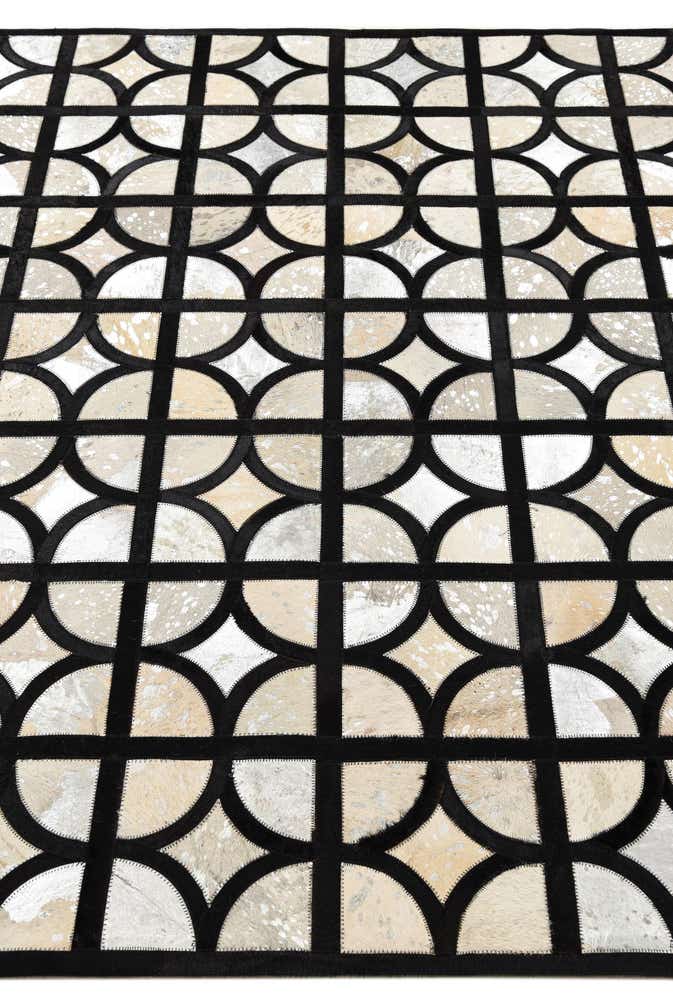 5' 3 x 7' 8 Cowhide Rug
