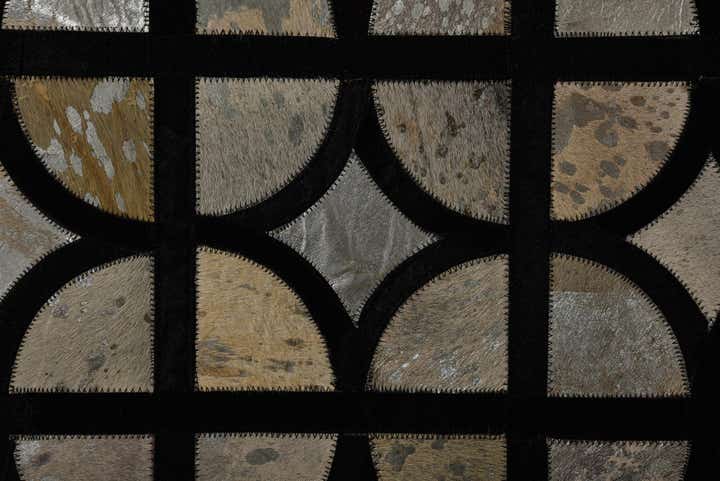 5' 3 x 7' 8 Cowhide Rug