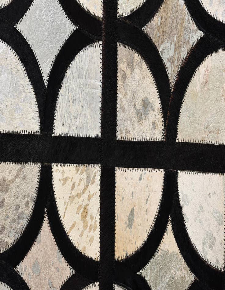 Detail image of 5' 3 x 7' 8 Cowhide Rug