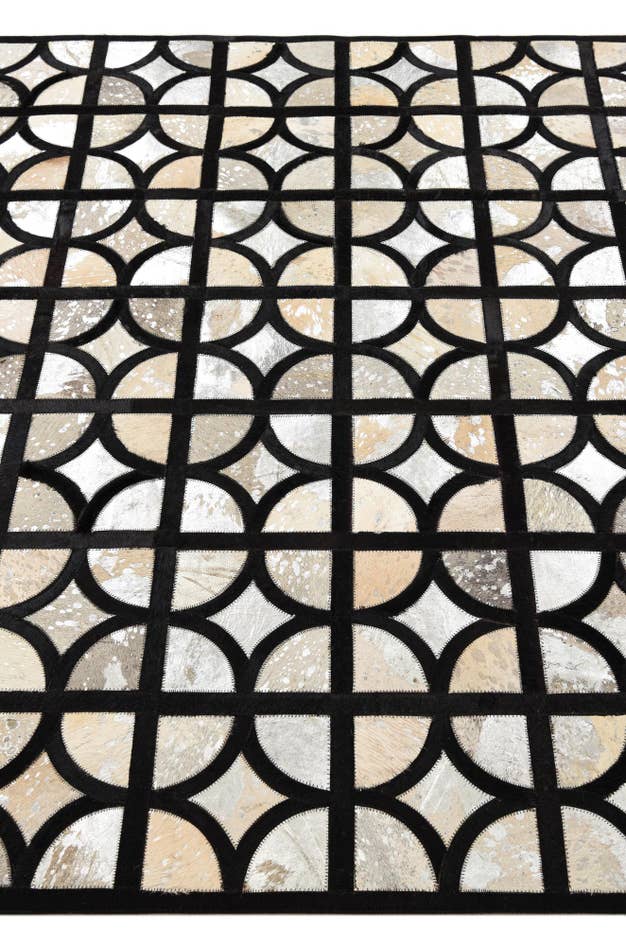 Detail image of 5' 2 x 7' 6 Cowhide Rug