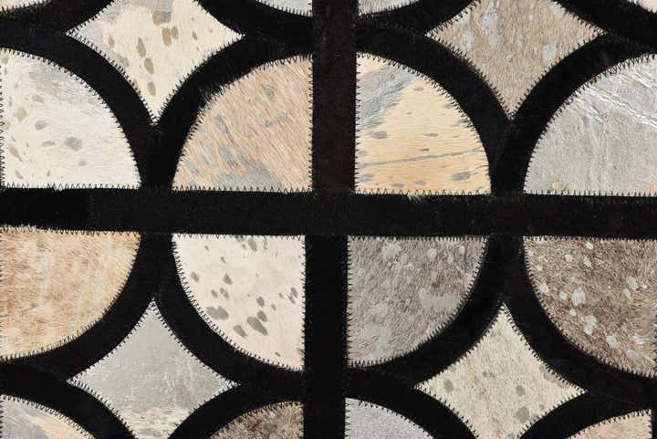 5' 3 x 7' 7 Cowhide Rug