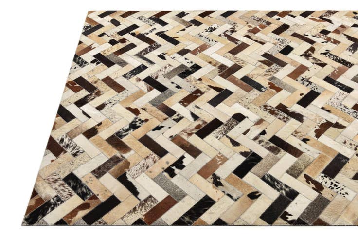 Detail image of 5' 3 x 7' 8 Cowhide Rug