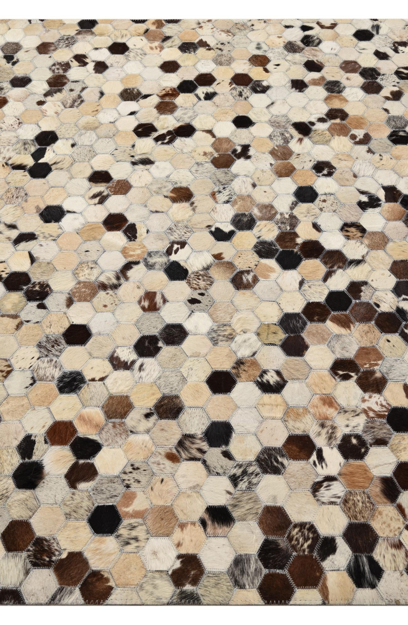 4' 9 x 8' Cowhide Rug