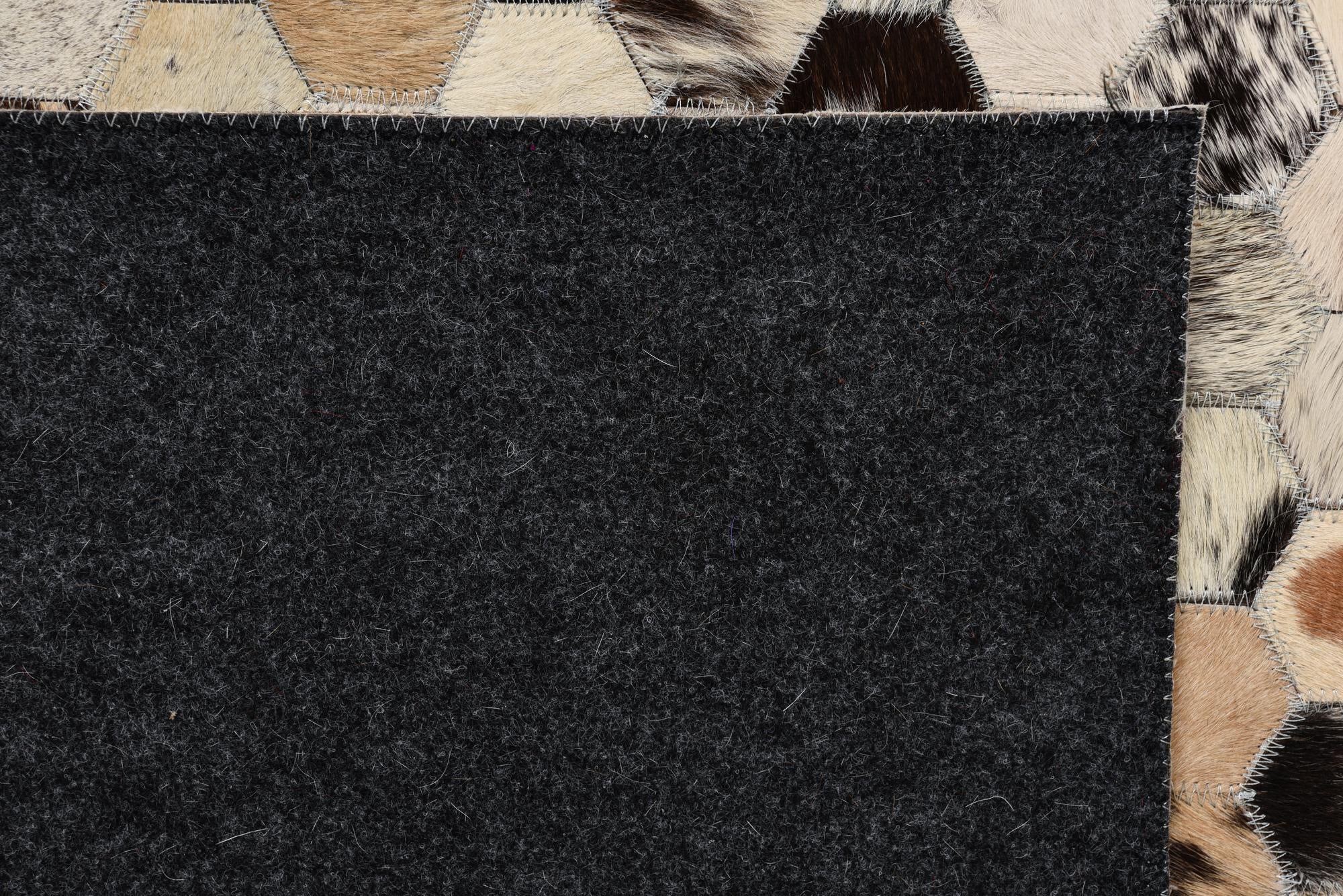 5' 2 x 8' Cowhide Rug