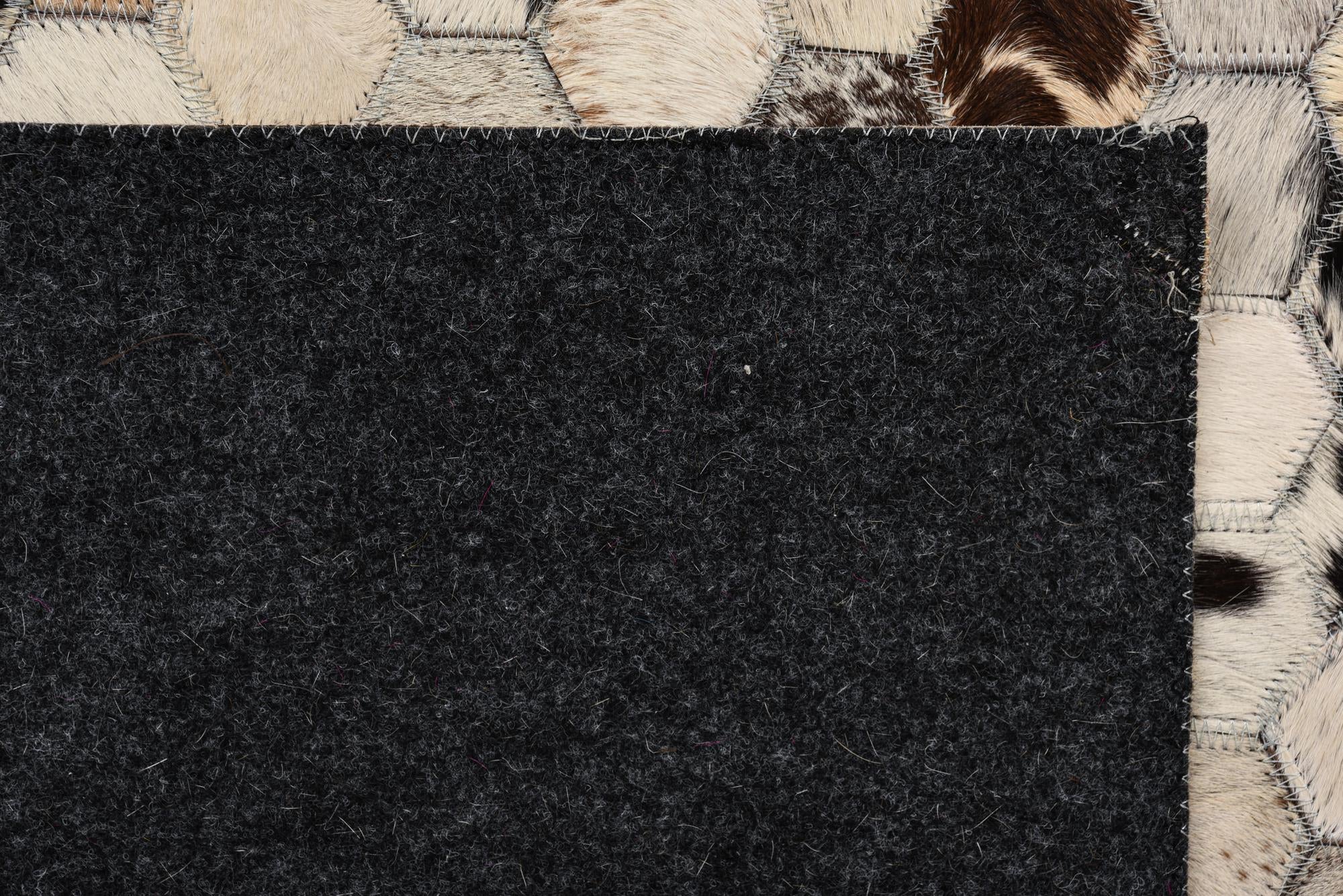 5' x 8' Cowhide Rug