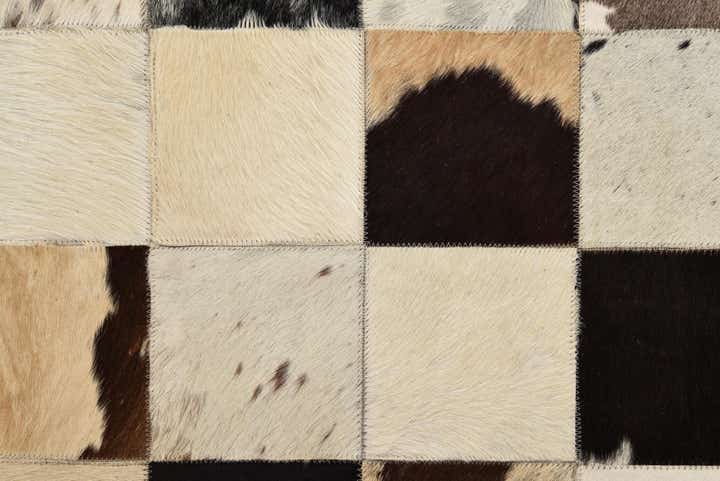 5' x 7' 10 Cowhide Rug