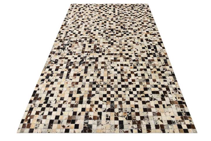 5' x 8' Cowhide Rug