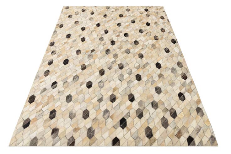 Detail image of 4' 8 x 6' 8 Cowhide Rug
