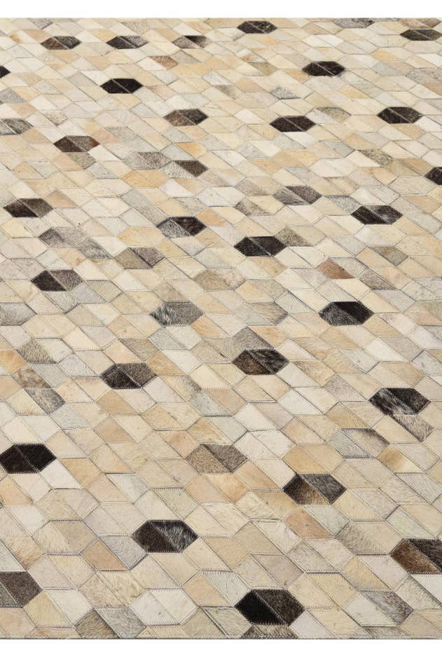 Detail image of 4' 8 x 6' 8 Cowhide Rug