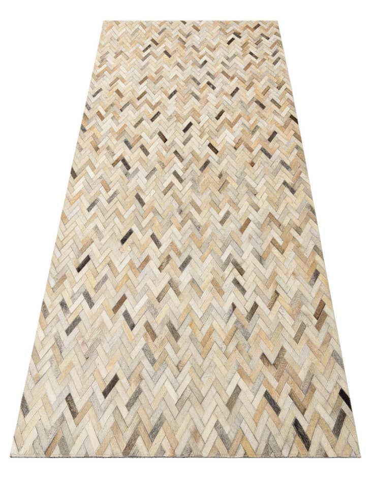 Detail image of 4' 9 x 6' 5 Cowhide Rug