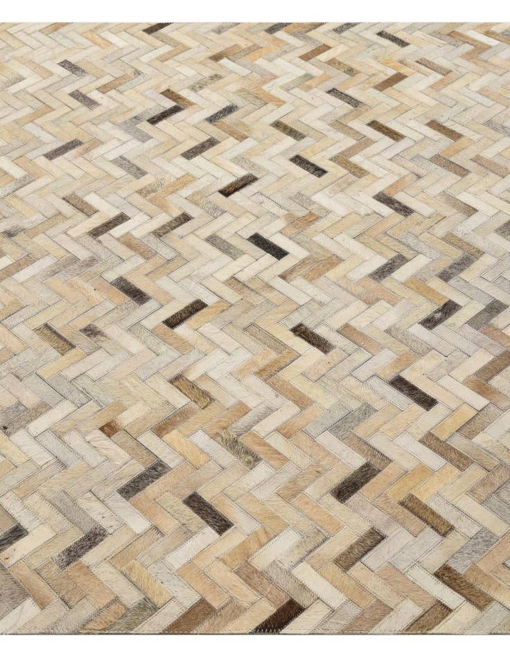 Detail image of 4' 9 x 6' 5 Cowhide Rug