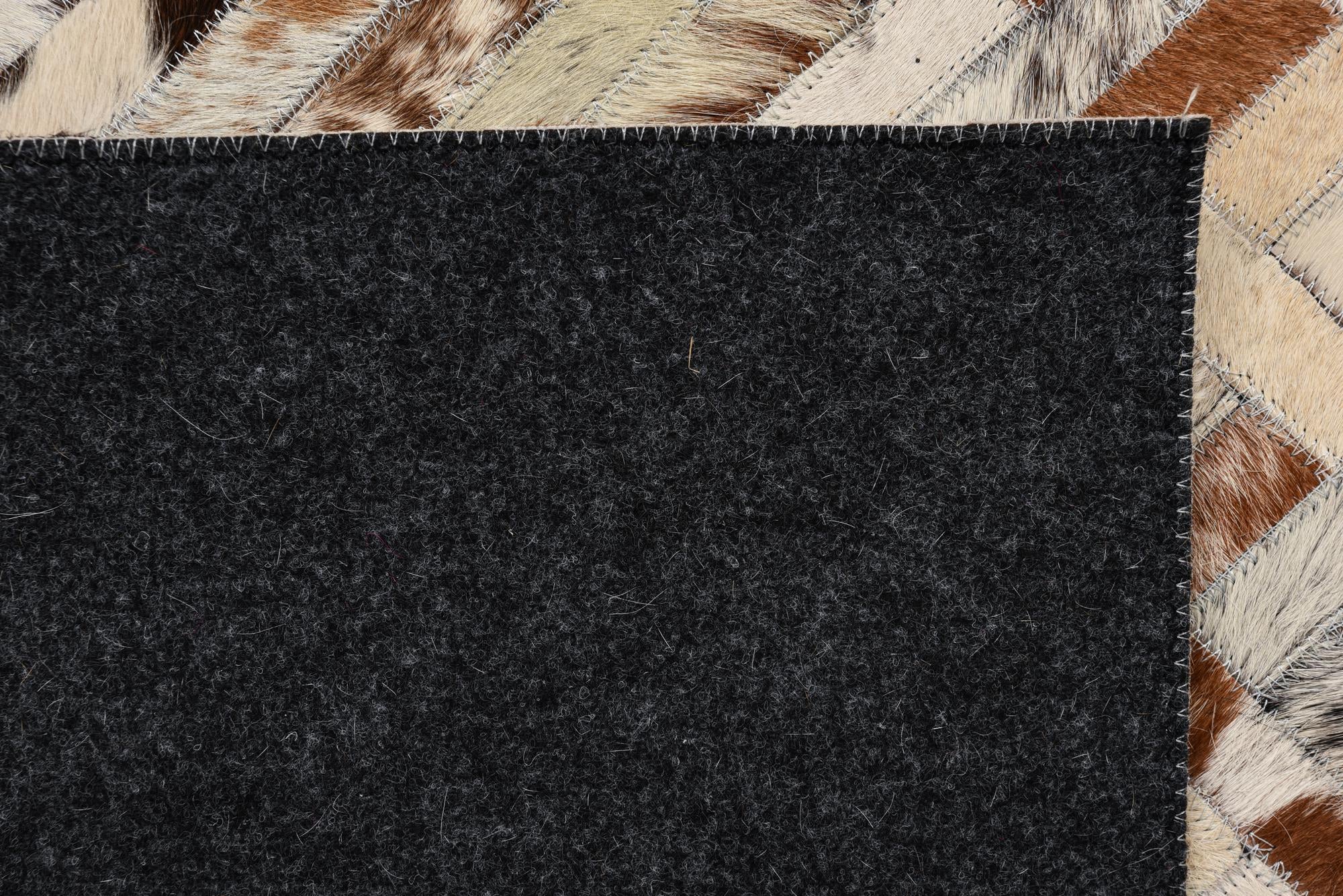 5' x 7' 10 Cowhide Rug