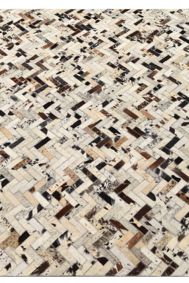 Detail image of 5' x 7' 9 Cowhide Rug