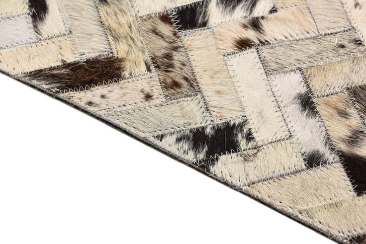Detail image of 5' x 7' 9 Cowhide Rug