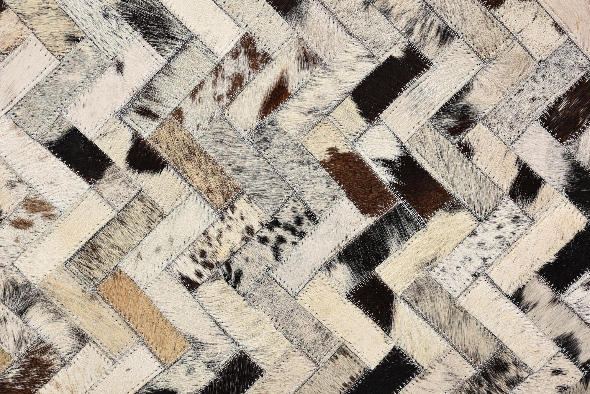 5' x 7' 9 Cowhide Rug